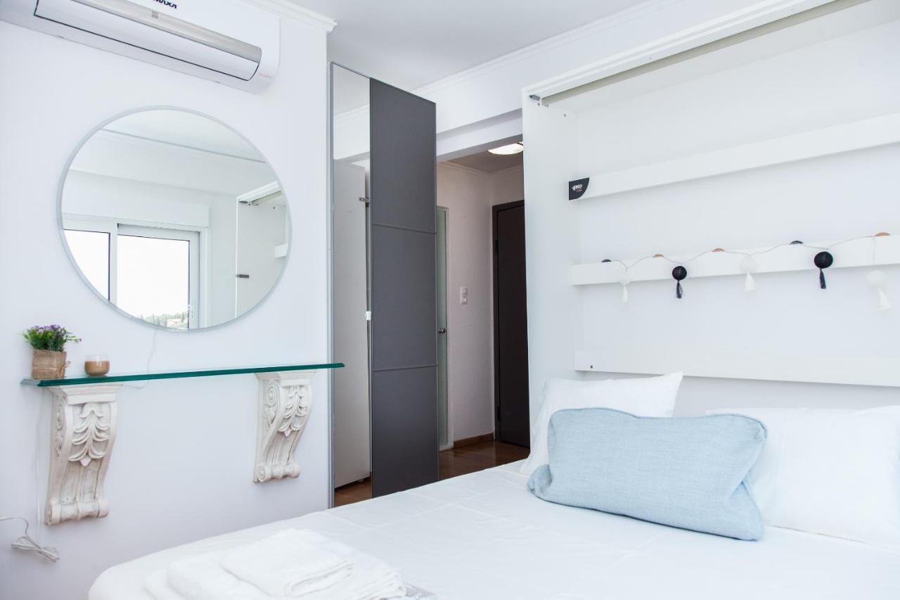 Ferienwohnung Gorgeous Penthouse With Private Jacuzzi And Amazing View! Athen Exterior foto