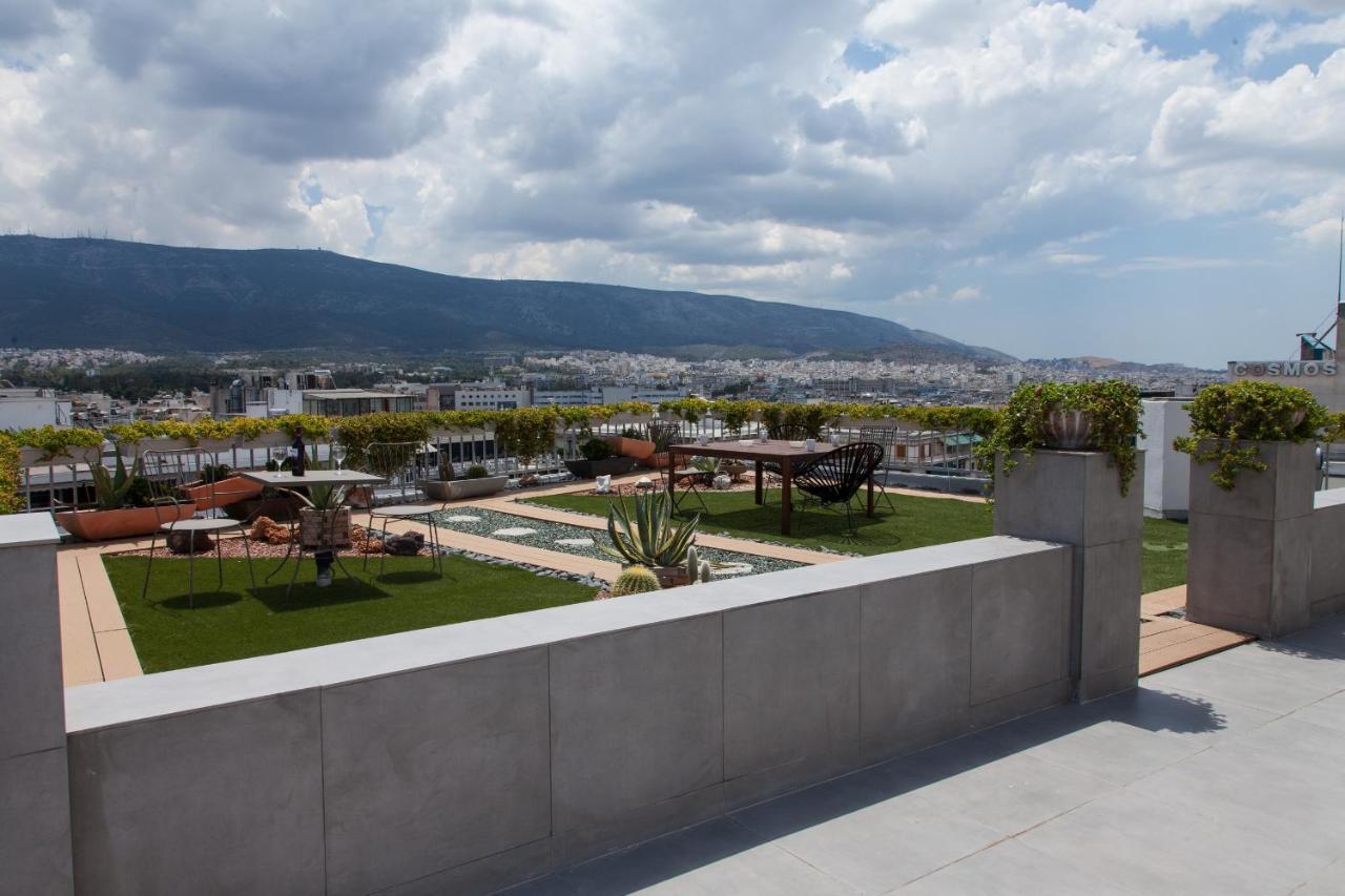 Ferienwohnung Gorgeous Penthouse With Private Jacuzzi And Amazing View! Athen Exterior foto